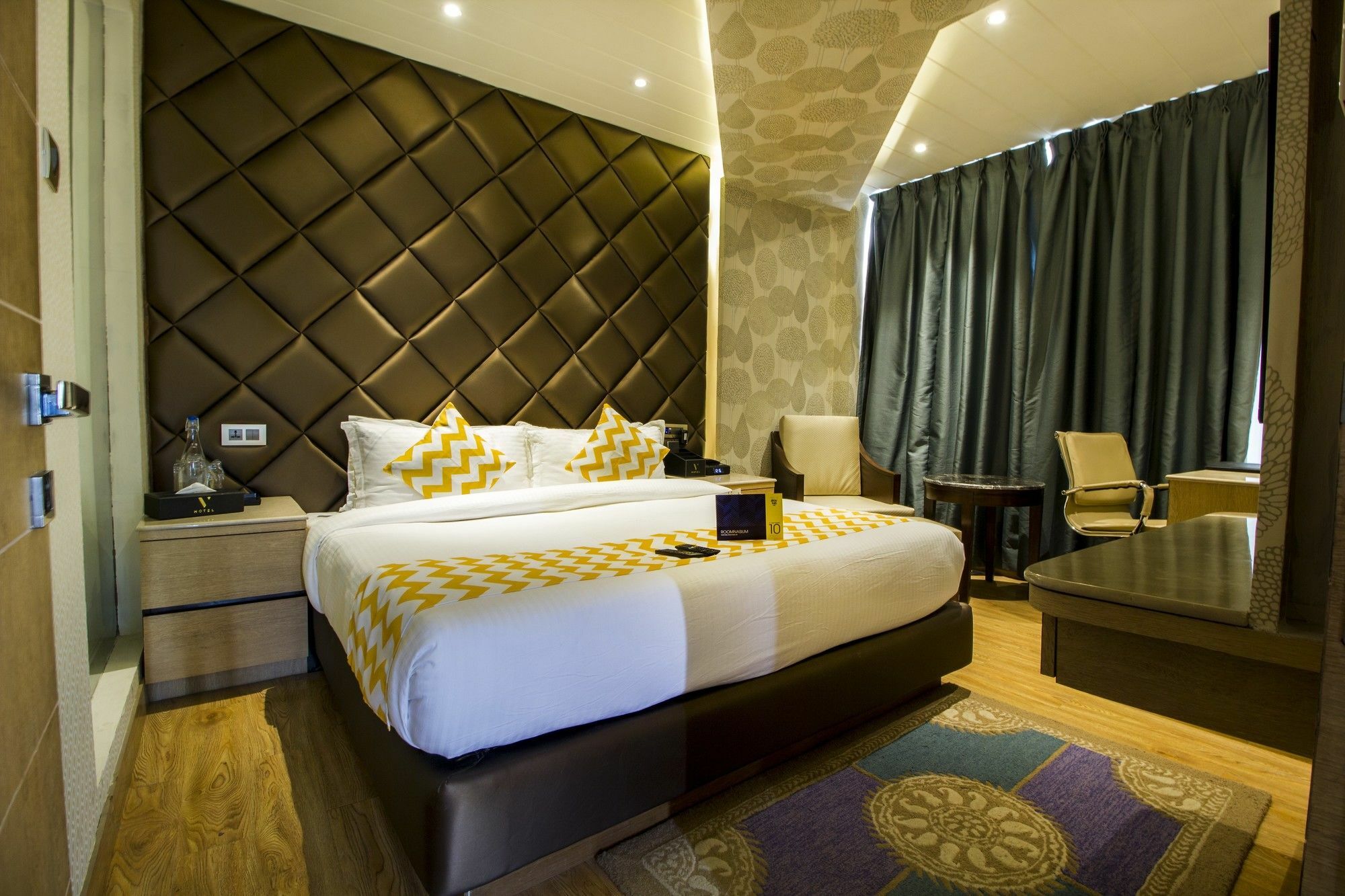 Fabhotel Prime V Hazratganj Lakhnau Kültér fotó